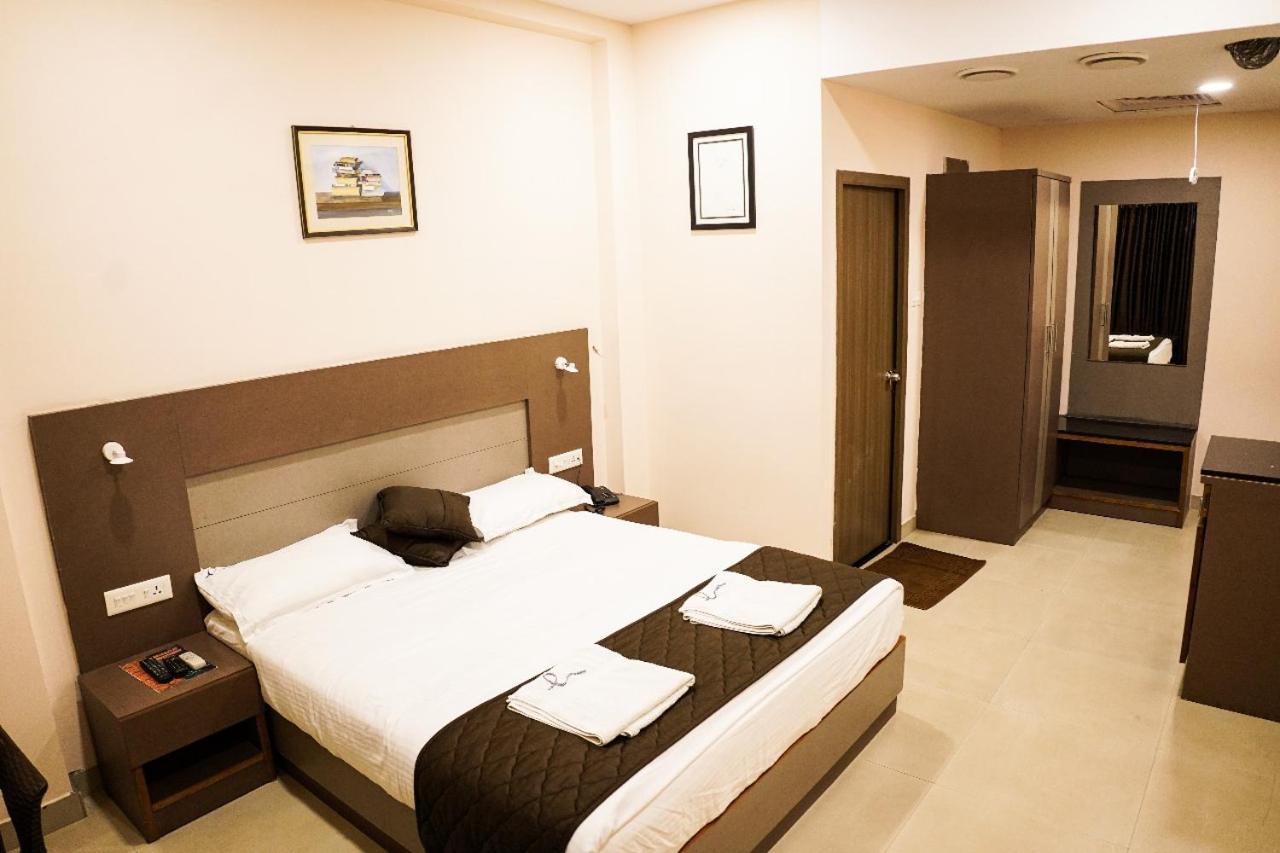 Hotel De L'Amour Port Blair Eksteriør billede